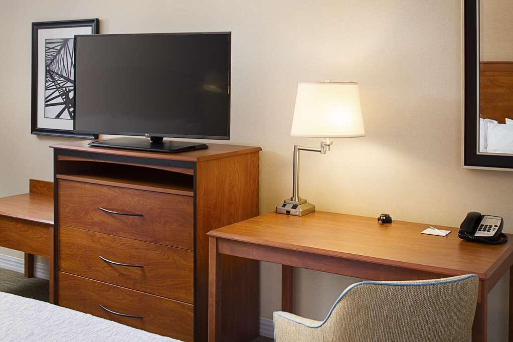 Hampton Inn & Suites - Mansfield Room photo